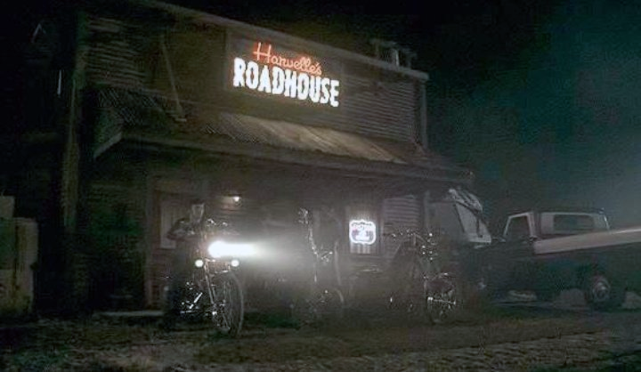 File:Harvelle's Roadhouse.png