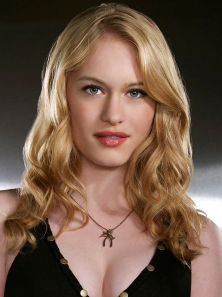 File:Riley Dawson.png