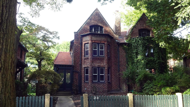 File:Parker House.png