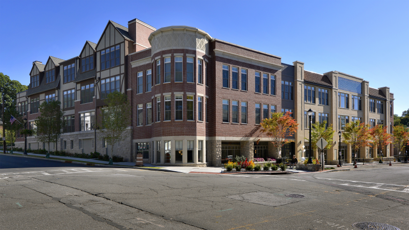 File:Avenue at Crestwood.png