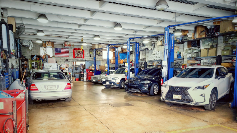 File:Witwicky's Auto Repairs.png