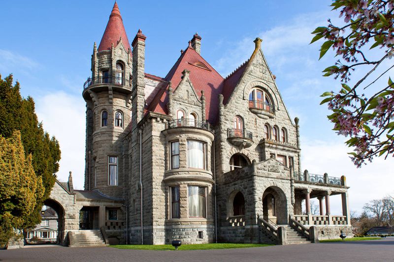 File:Hall Manor.jpg