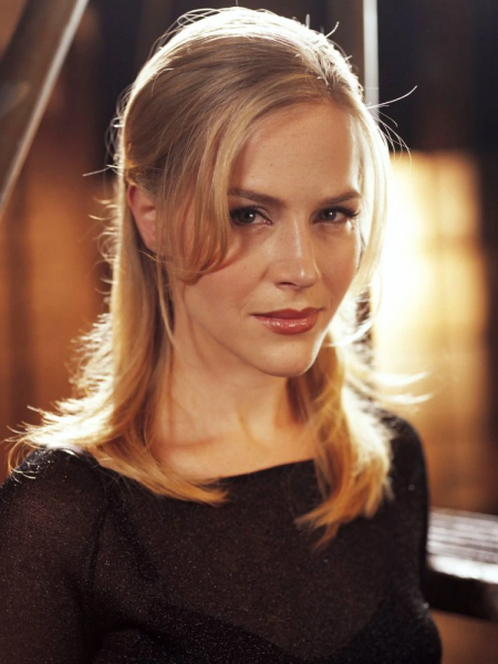 File:Darla.png