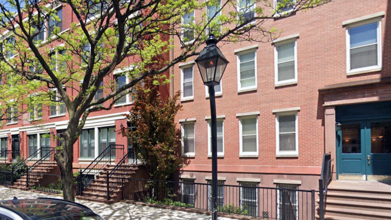 File:569 Leaman Place.png