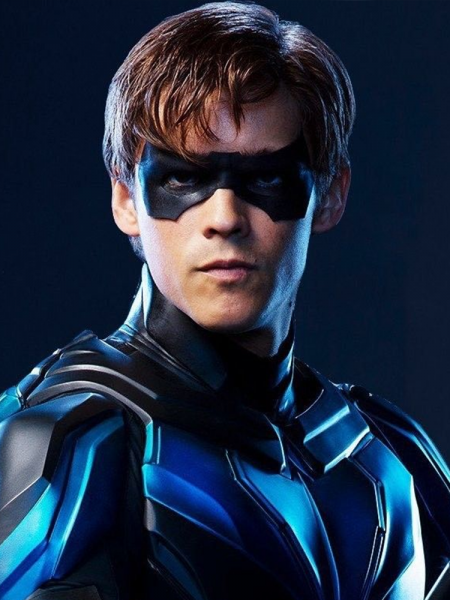 File:Nightwing.png