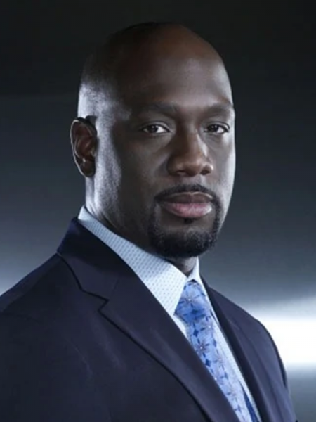 File:James Ellison.png