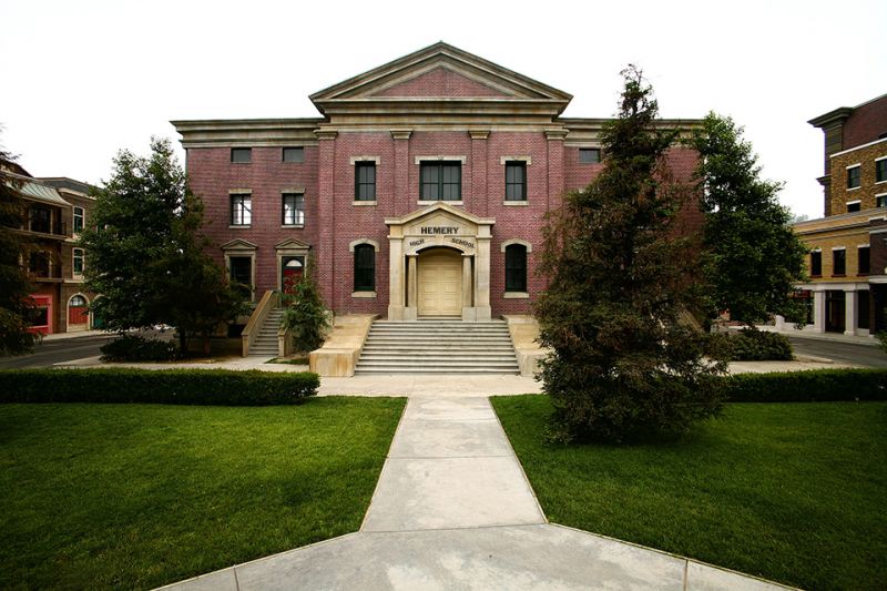 File:Hemery High School.jpg