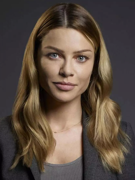 File:Chloe Decker.png